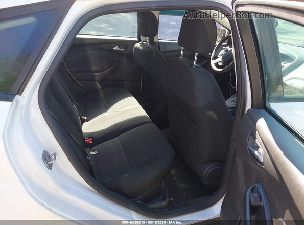 1FADP3K28GL243549 2016 FORD FOCUS White VIN կոդի պիտակի տեսք