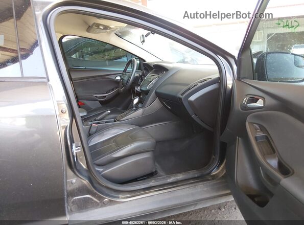 1FADP3K28GL340346 2016 FORD FOCUS Серый 