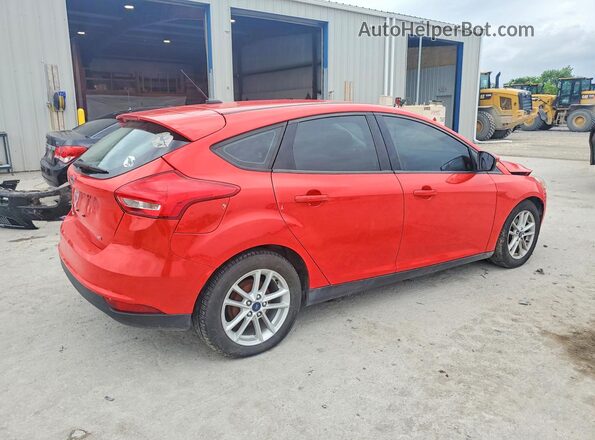 1FADP3K28HL258635 2017 FORD FOCUS Red Rear right
