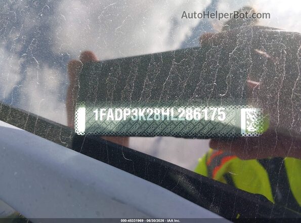 1FADP3K28HL286175 2017 FORD FOCUS White Вид підкапотного простору