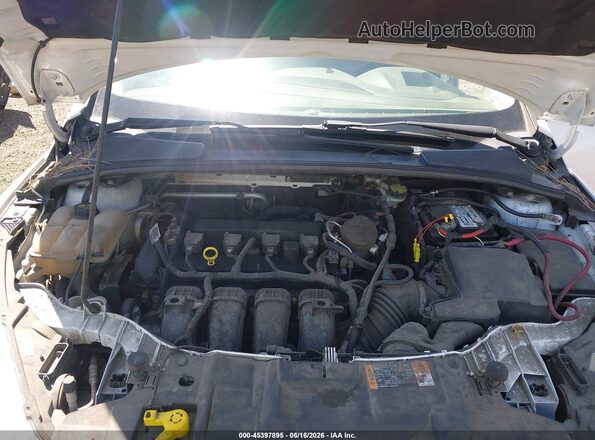 1FADP3K29GL203660 2016 FORD FOCUS Белый Вид сзади