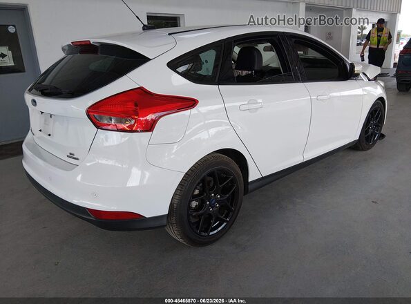 1FADP3K29GL239574 2016 FORD FOCUS White Задня права чверть
