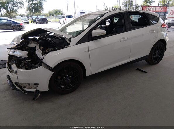 1FADP3K29GL239574 2016 FORD FOCUS White Передня ліва чверть