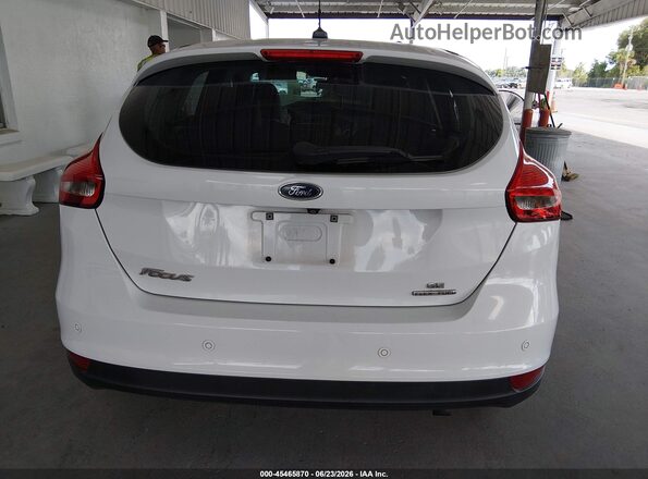 1FADP3K29GL239574 2016 FORD FOCUS White 