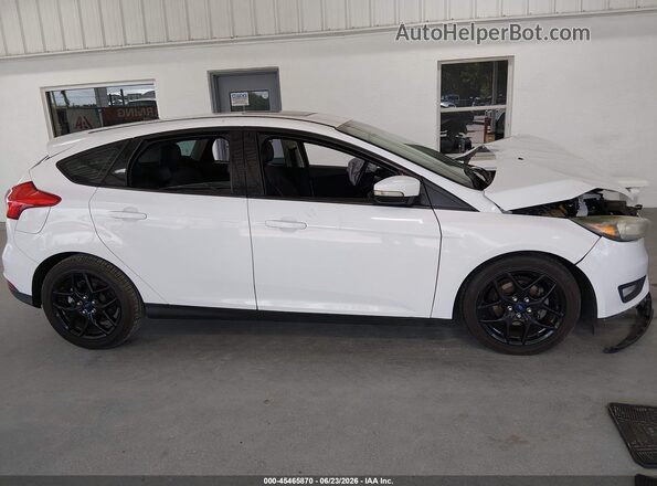 1FADP3K29GL239574 2016 FORD FOCUS White Панорамний вид салону 360°