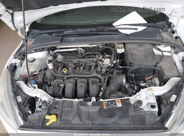 1FADP3K29HL271426 2017 FORD FOCUS White Widok z tyłu