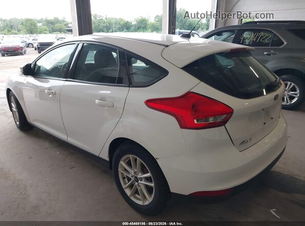 1FADP3K29HL271426 2017 FORD FOCUS White Tył lewy