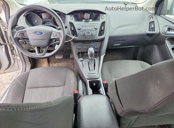 1FADP3K29JL206274 2018 FORD FOCUS Silver 