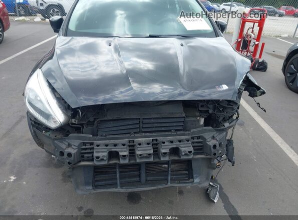1FADP3K29JL227612 2018 FORD FOCUS Black Front view