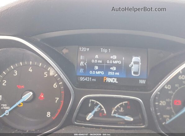 1FADP3K29JL231949 2018 FORD FOCUS White Widok tylnych siedzeń