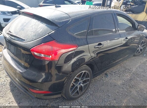 1FADP3K2XGL258473 2016 FORD FOCUS Black Tył prawy