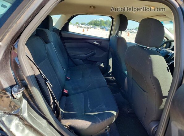 1FADP3K2XHL216192 2017 FORD FOCUS Charcoal Vista de los asientos traseros