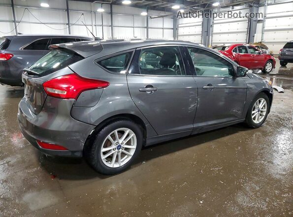1FADP3K2XHL231582 2017 FORD FOCUS Серый Задняя правая четверть