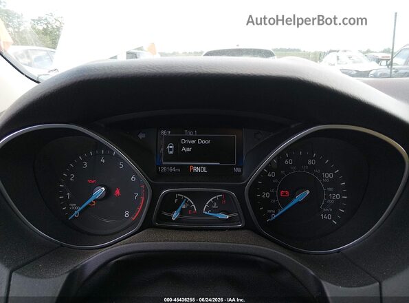 1FADP3K2XHL316549 2017 FORD FOCUS White უკანა სავარძლების ხედი