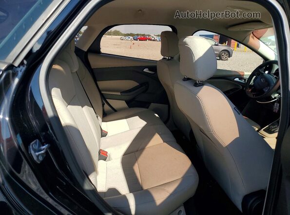 1FADP3K2XJL256567 2018 FORD FOCUS Black Вид задніх сидінь