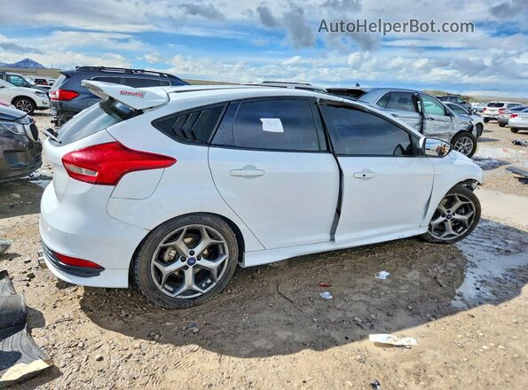1FADP3L92HL230454 2017 FORD FOCUS White Задня права чверть