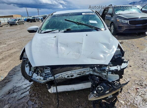 1FADP3L92HL230454 2017 FORD FOCUS White Вид спереду