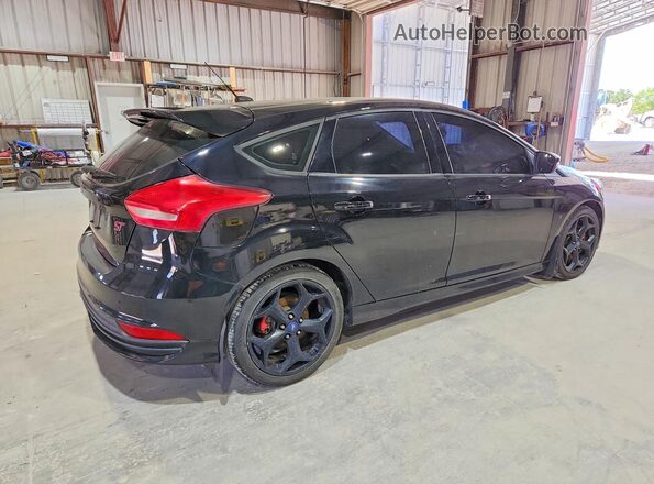1FADP3L92JL223431 2018 FORD FOCUS Black Rear right