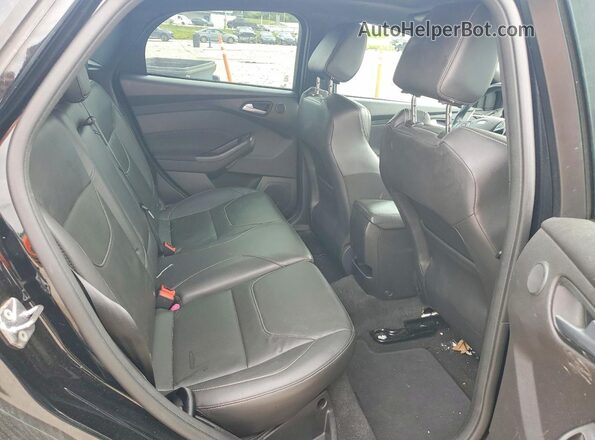 1FADP3L92JL312139 2018 FORD FOCUS Black 
