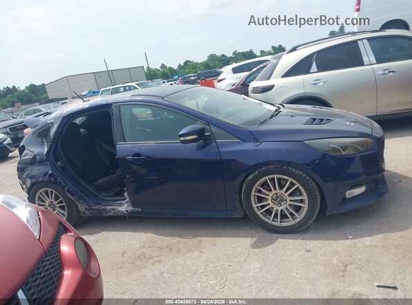 1FADP3L93HL244346 2017 FORD FOCUS Blue Вид задньої частини салону