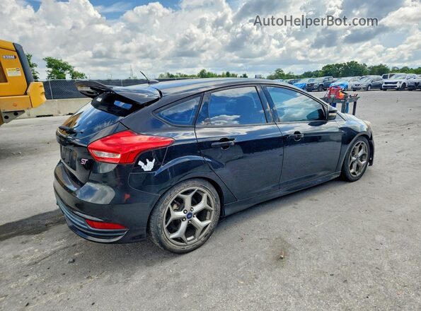 1FADP3L94HL221447 2017 FORD FOCUS Black Задня права чверть