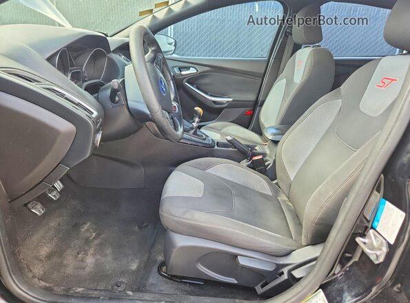 1FADP3L94HL221447 2017 FORD FOCUS Black Вид салону спереду