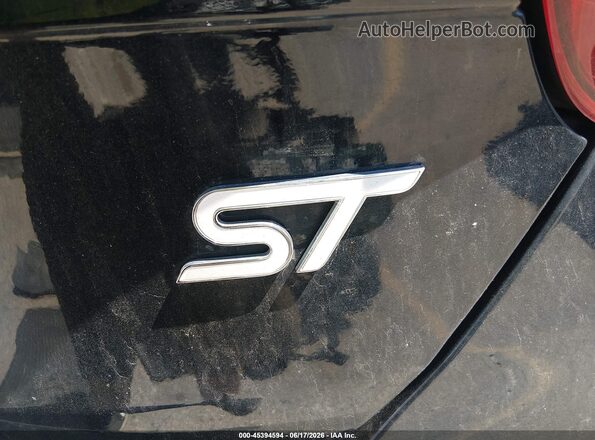 1FADP3L94JL211197 2018 FORD FOCUS ST Black 