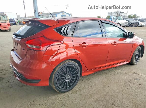 1FADP3L95JL303824 2018 FORD FOCUS Red უკანა მარჯვენა