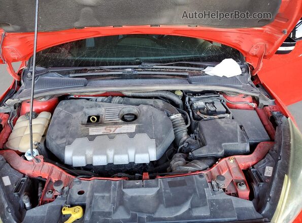 1FADP3L96GL362339 2016 FORD FOCUS Red უკანა სალონის ხედი