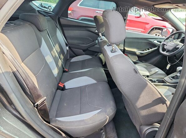1FADP3L97GL206942 2016 FORD FOCUS Серый 