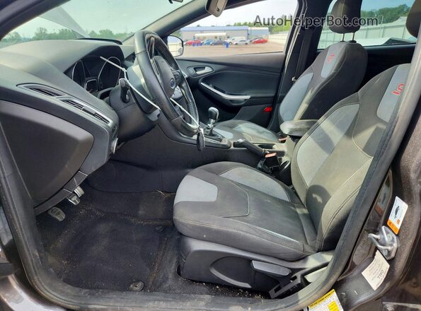 1FADP3L97GL206942 2016 FORD FOCUS Серый 