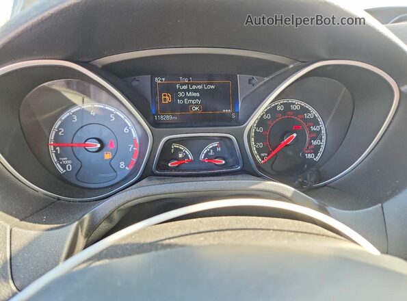 1FADP3L98GL405756 2016 FORD FOCUS Black Սարքավորումների վահանակի տեսք