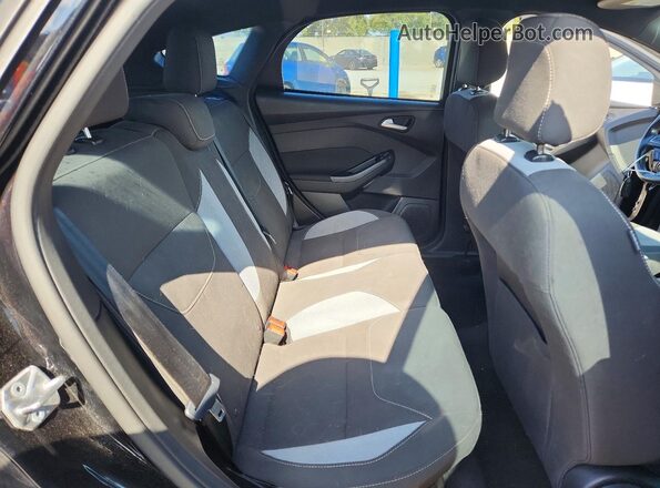 1FADP3L98GL405756 2016 FORD FOCUS Black Հետևի նստատեղերի տեսք