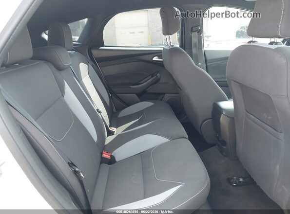 1FADP3L98JL260967 2018 FORD FOCUS White Вид наклейки з VIN-кодом