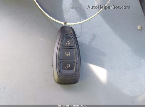 1FADP3L99HL203994 2017 FORD FOCUS Yellow წინა პანელის ხედი