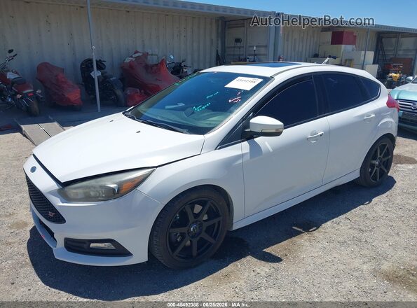 1FADP3L99HL260602 2017 FORD FOCUS ST White წინა მარცხენა ხედი სამი მეოთხედიდან