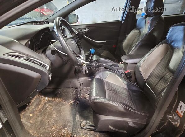 1FADP3L9XGL255200 2016 FORD FOCUS Black Սալոնի դիմացի տեսք