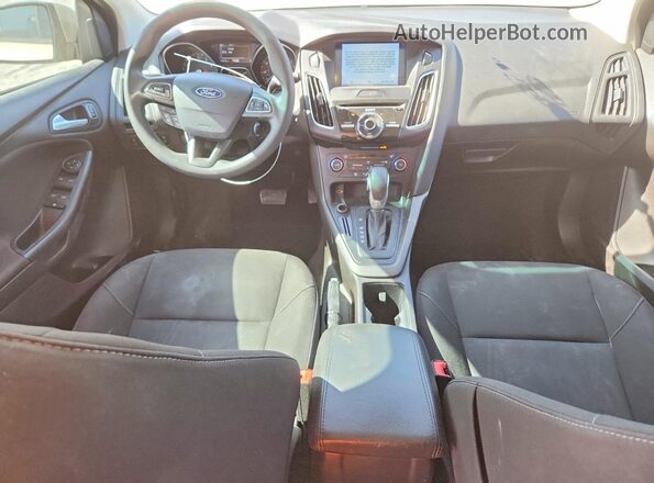 1FADP3M20HL262367 2017 FORD FOCUS Tan Widok deski rozdzielczej