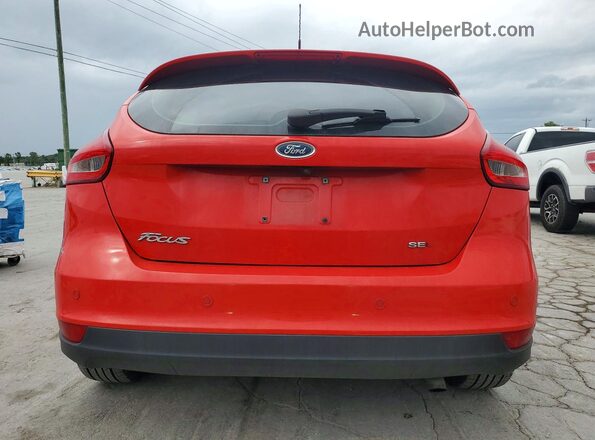 1FADP3M20HL320476 2017 FORD FOCUS Red Հետևի տեսք