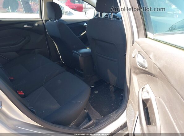1FADP3M24JL202999 2018 FORD FOCUS Silver VIN sticker view
