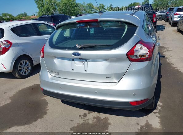 1FADP3M24JL202999 2018 FORD FOCUS Silver 