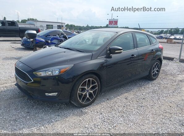 1FADP3M24JL223397 2018 FORD FOCUS Black Przód lewy