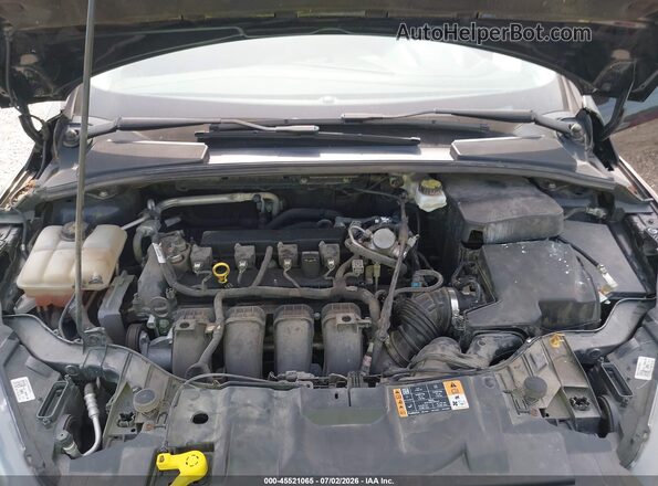 1FADP3M24JL223397 2018 FORD FOCUS Black Widok z tyłu
