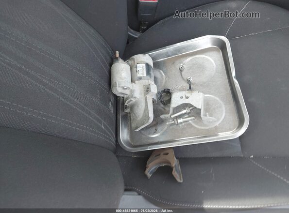 1FADP3M24JL223397 2018 FORD FOCUS Black Widok z przodu