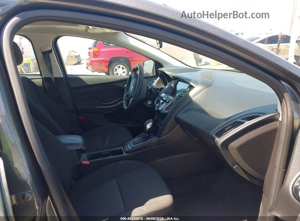1FADP3M24JL293319 2018 FORD FOCUS Gray წინა სალონის ხედი