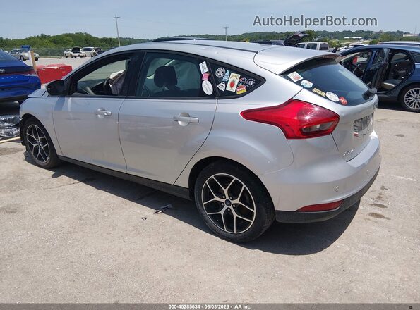 1FADP3M25JL228995 2018 FORD FOCUS Серебряный Задняя левая четверть