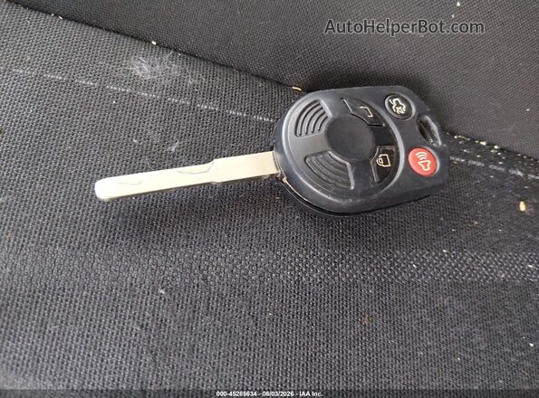 1FADP3M25JL228995 2018 FORD FOCUS Серебряный Вид панели приборов