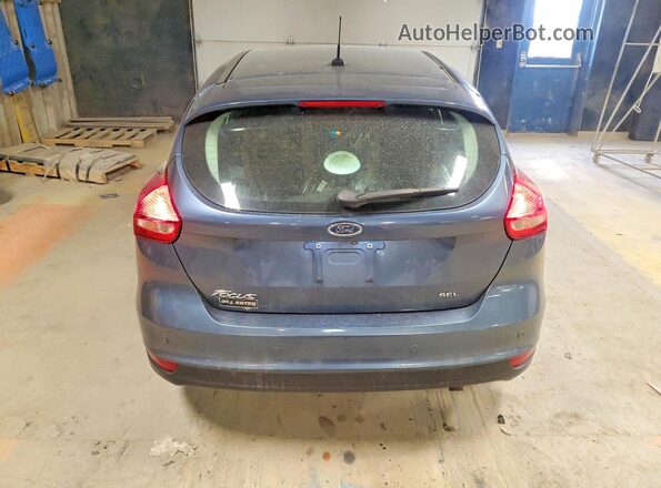 1FADP3M26JL258149 2018 FORD FOCUS Blue უკანა ხედი