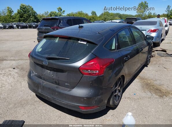 1FADP3M28JL209955 2018 FORD FOCUS Gray Rear right