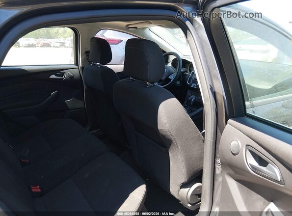 1FADP3M28JL209955 2018 FORD FOCUS Gray VIN sticker view